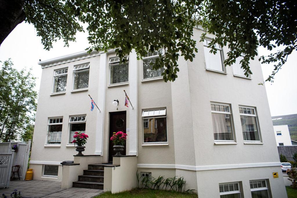 Bg4 Guesthouse Akureyri Eksteriør bilde